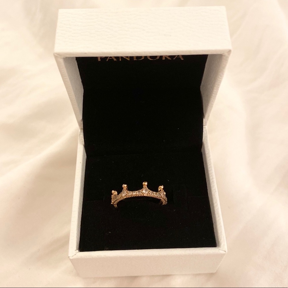 Pandora ring